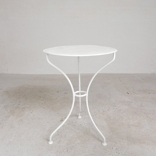 Table de bistro, table de cafétéria avec plateau rond et 3 pieds, années 1930