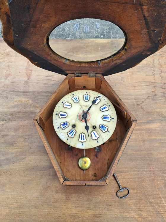 Reloj de pared francés antiguo, Oeil de Boeuf con incrustaciones de nácar – Relojes, Metal, Wood (photo 4 of 6)