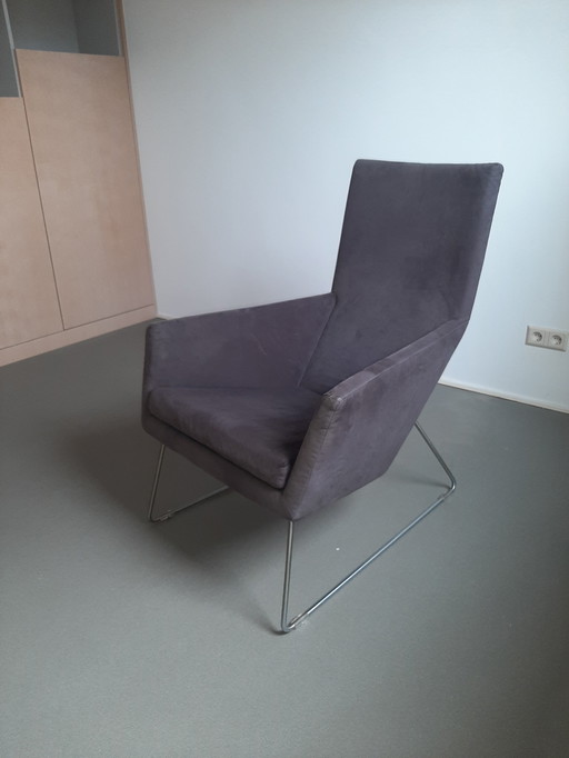 Design chair by Label Armchair Don.