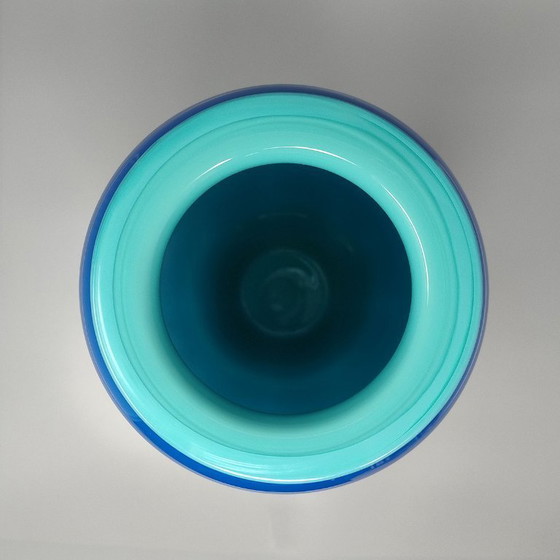 Image 1 of Jarrón artesanal de lujo azul de los años 60 en cristal de Murano por Ca Dei Vetrai. Fabricado en Italia