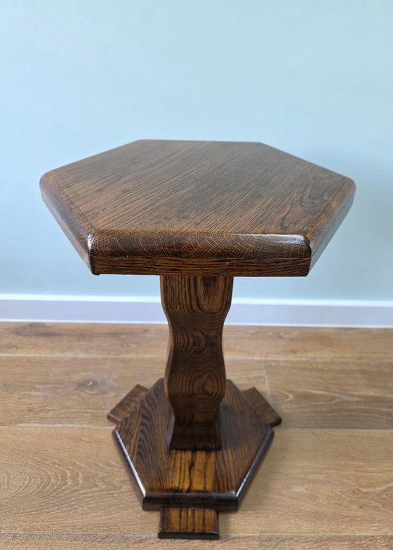 Image 1 of Table d'appoint en chêne massif – Table colonne vintage