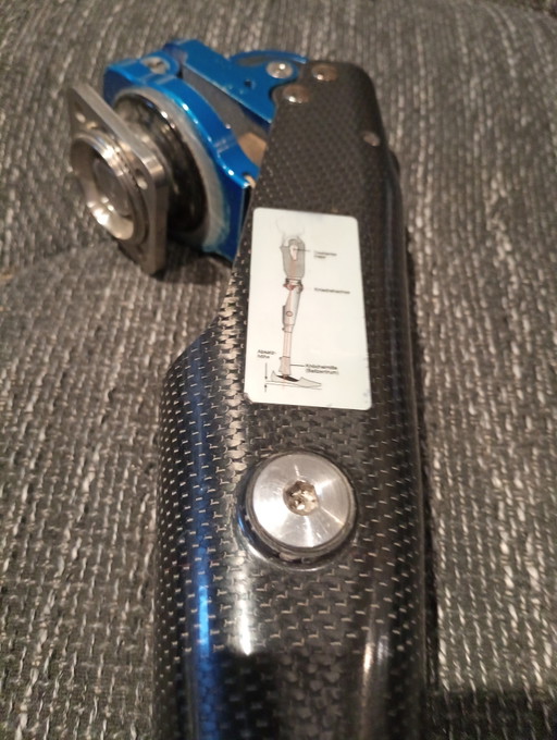 Protesi di gamba, ginocchio e piede – decoratieve objecten, Metal, Plastic (photo 2 of 30)