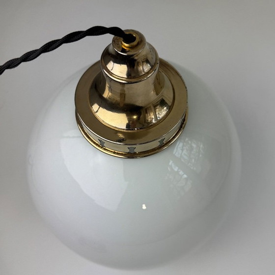 Image 1 of Lampada a sospensione vintage in vetro opalino, 23 cm XL