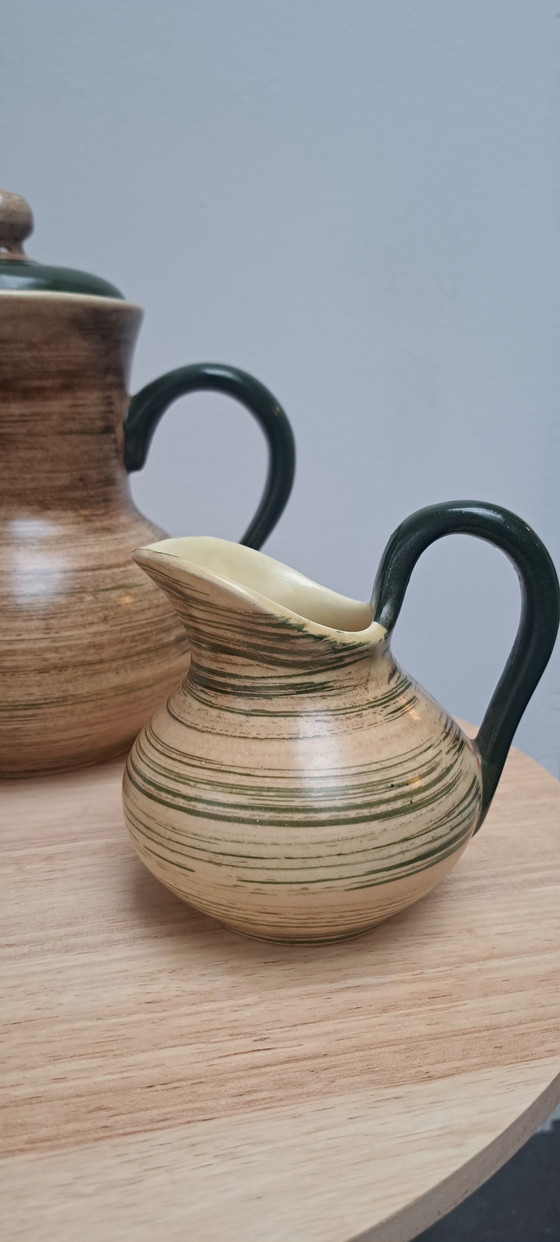 Image 1 of St. Clément France – 3‑delige vintage keramiek set – koffiepot, suikerpot & melkkan – houtnerf glazuur – mid‑century