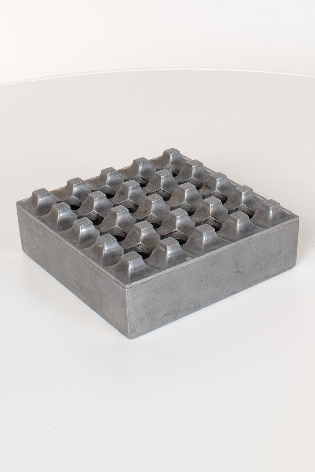 Ashtray Ultima 15 | €238.50 | Whoppah