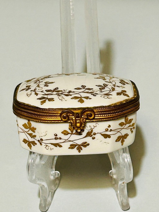 CAMILLE LE TALLEC PARIS - HAND-PAINTED JEWELRY BOX