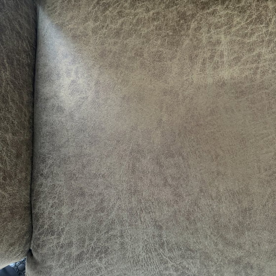 Image 1 of Poltrona Lugo Ecopelle verde muschio