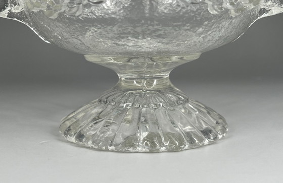 Image 1 of Antica ciotola in vetro pressato con piedistallo e manici a forma di cane – Decorazione a ghirlanda di catene (circa 1900)