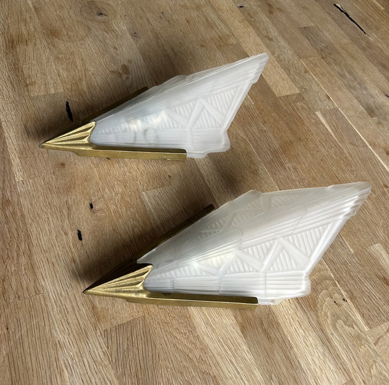 Image 1 of 2x Lampade da parete eclettiche in ottone vintage (triangolo) con vetro satinato