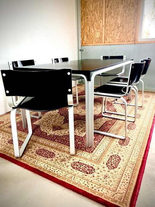 Pastoe dining room set