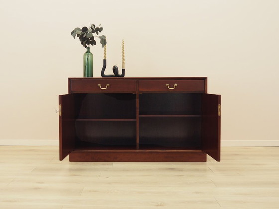 Mobile danese impiallacciato in mogano con cassetti e ante con serratura, anni '70 – Cassettiere, Legno (photo 3 of 12)