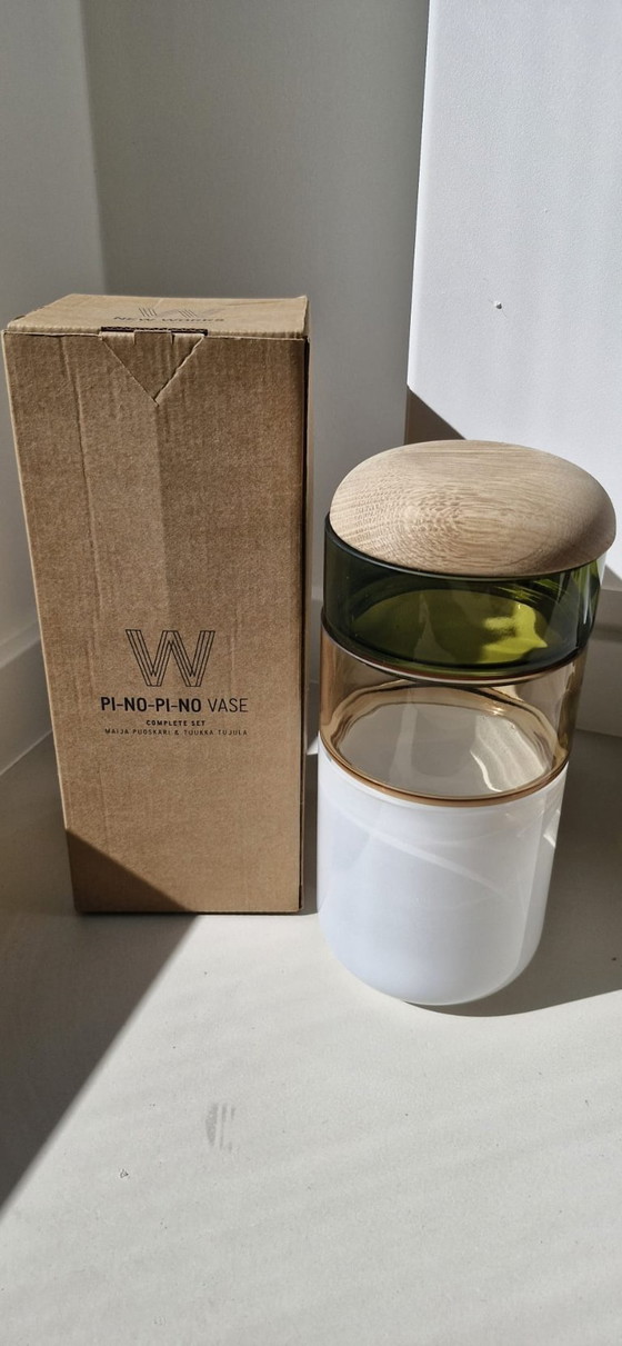 Image 1 of Pi-No-Pi-No Vase von New Works