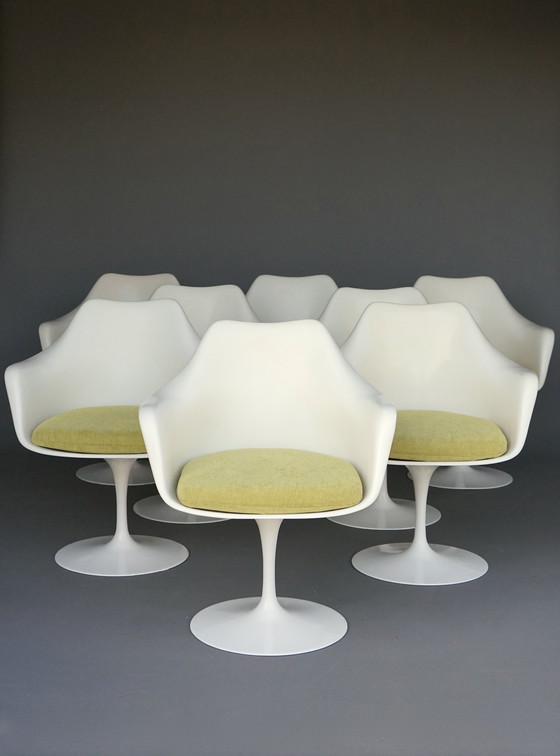 Image 1 of vintage Tulip Stoelen van Eero Saarinen voor Knoll International. 1960s