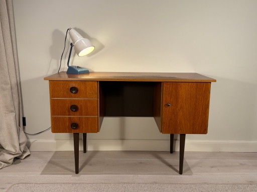 Vintage Teak Schreibtisch – 60er Jahre Mid-Century Design