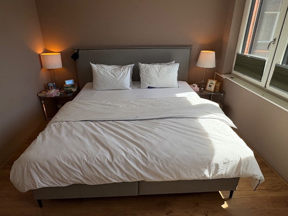 Image 1 of Matt Sleeps Originele Boxspring | 180×210cm | Grijs | Kussen hoofdbord