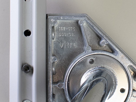 Image 1 of Vitra Ad Hoc tafel rond (120cm) design Antonio Citterio