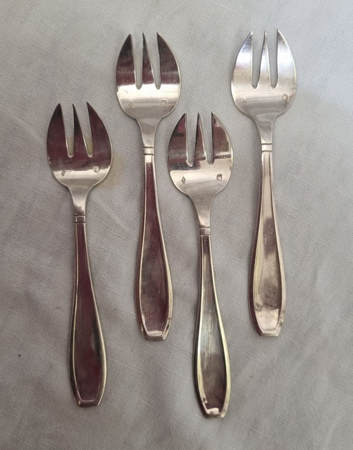 4 oestervorken in massief Minerva zilver