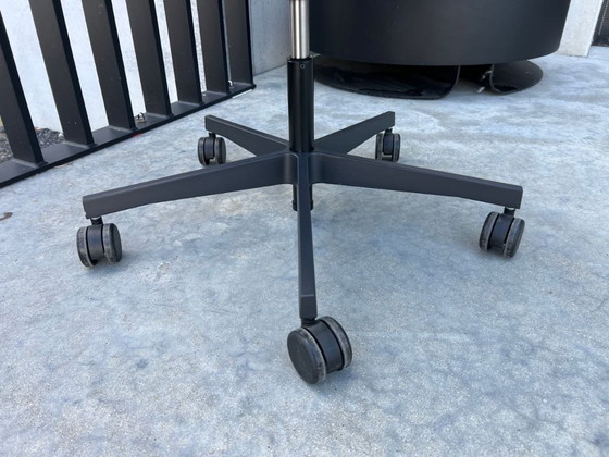 Image 1 of Vitra Van Severen .04 Bürostuhl