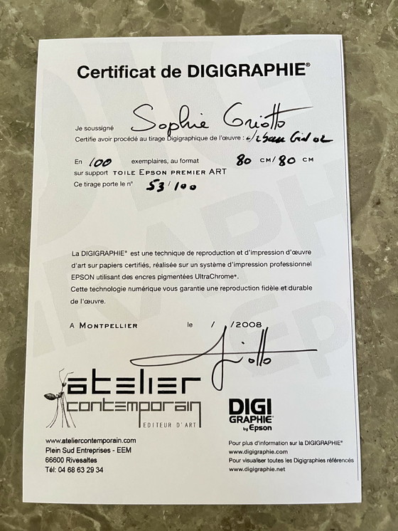 Image 1 of Sophie Griotto - Chica urbana | Ilustración impresa en digipak sobre lienzo de 80x80 cm