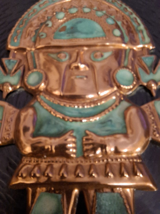 Plato de pared peruano antiguo de cobre y latón – 29 cm "El Tumi" (Dios Sol Inca) Decoración (photo 6 of 6)