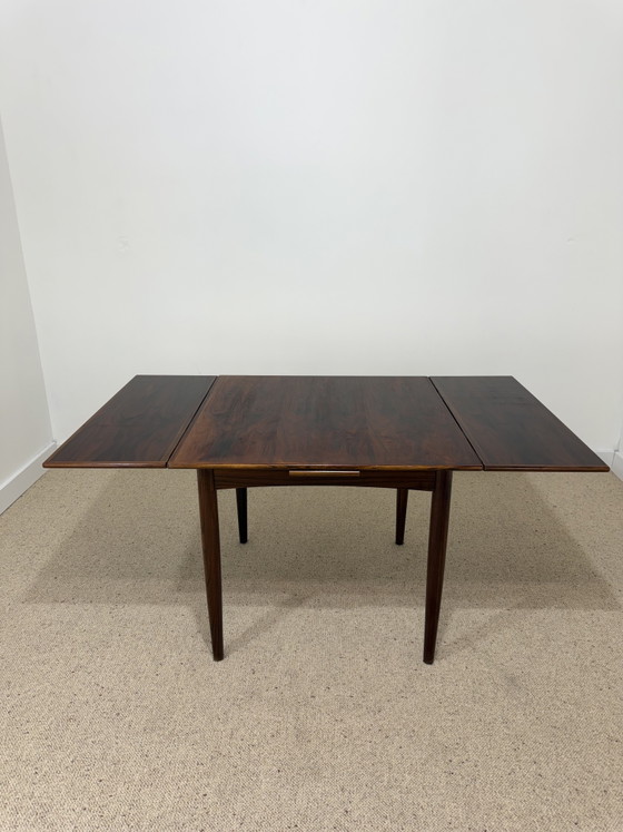 Image 1 of Extendable Scandinavian rosewood dining table – 1960s/70s