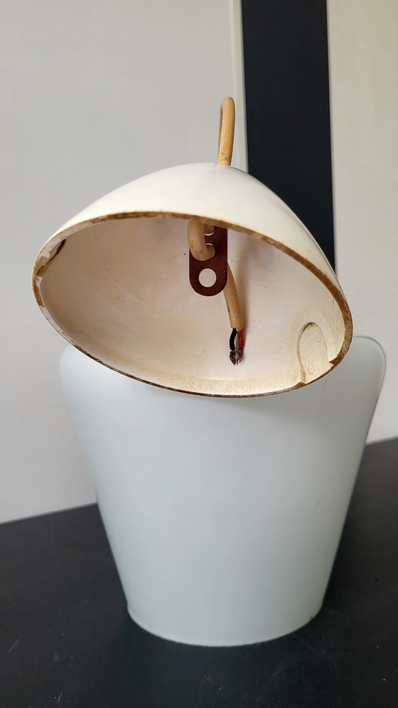 Image 1 of Louis Kalff voor Philips hanglamp opaline glas wit jaren '60.