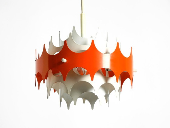 Image 1 of Bellissima piccola lampada a sospensione originale in metallo stile Space Age degli anni '60 di Doria