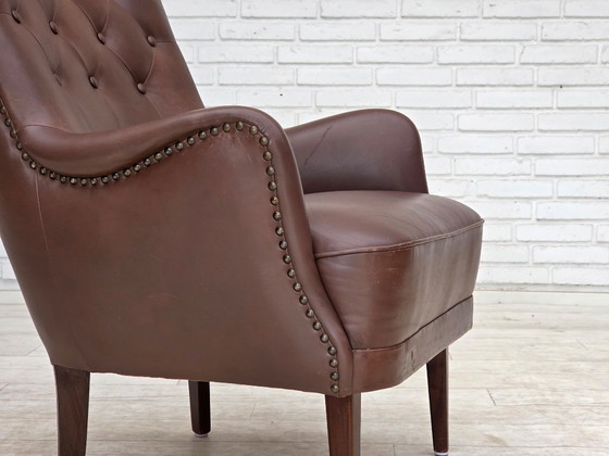 Image 1 of Anni '70, poltrona danese, rivestimento originale in pelle marrone.
