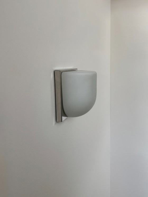 Image 1 of Applique vintage, cromo e vetro opalino, Francia, 1970