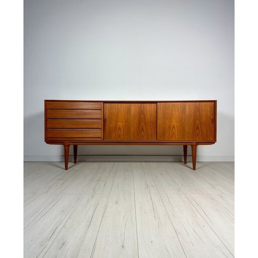 Aparador vintage danés de teca nº 18 de Omann Jun 60s