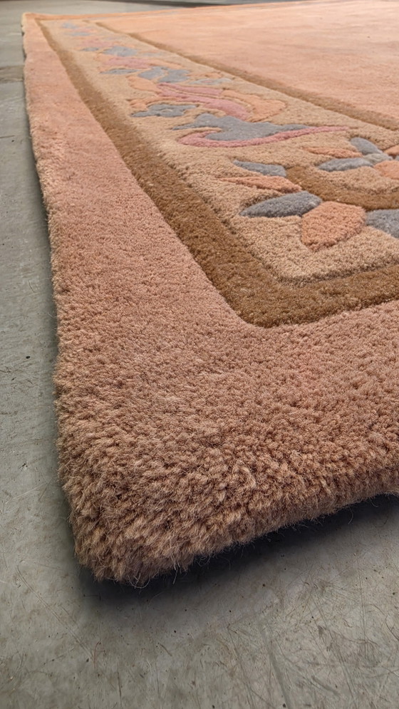 Image 1 of Alfombra moderna de lana hecha a mano, color naranja suave, 247x345cm.