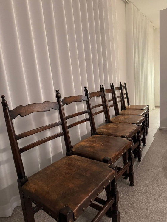 Image 1 of 6 sedie da pranzo antiche in rovere e pelle