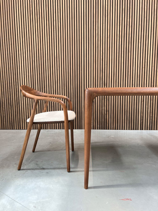 Artisan Neva Chair