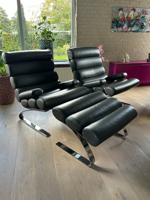 COR Sinus – 2 Sessel mit passendem Hocker | Graues Leder | Reinhold Adolf und Hans-Jürgen Schröpfer
