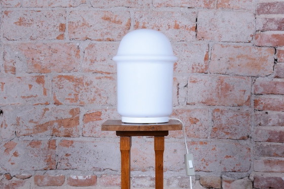 Restored Mid-Century Table Lamp, Lacquered Metal, Opal Glass, Czech, 1960s, White, Mid Century Modern (photo 7 of 7)