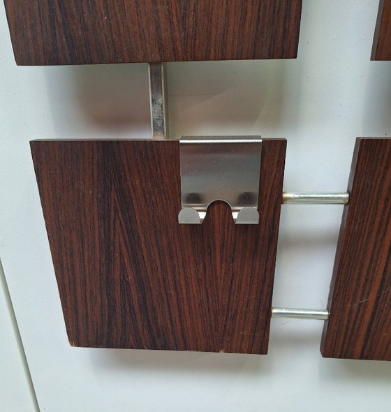 Image 1 of Porte-manteau mural des années 1960