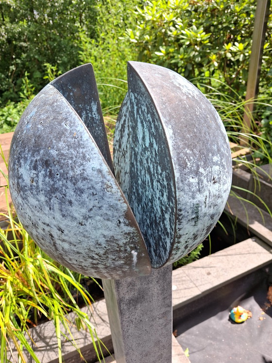 Image 1 of Bronze Art Object "Split Unity"