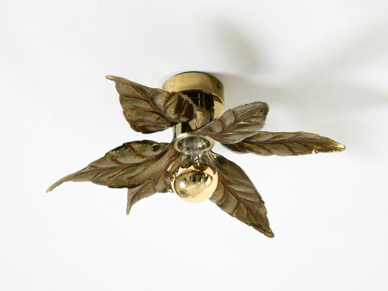 Bella lampada da soffitto o da parete in ottone degli anni '70 di Willy Daro – Willy Daro Massive, Plafoniere (photo 3 of 20)