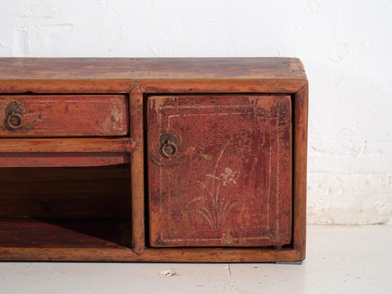 Ancien meuble bas long en bois de pin peint – Chine, circa 1930 – Vaisseliers, Iron (photo 33 of 40)