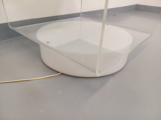 Image 1 of Square illuminated vintage Italian coffee table in glass and Plexiglas in the Space Age style of the '70s