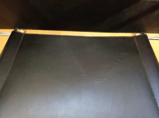 Image 1 of Poltrone Knoll Wassily B3 in pelle nera di Marcel Breuer