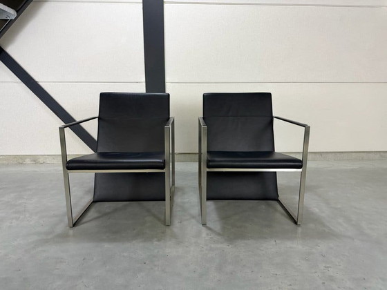 Fauteuils Arco Spine - Cuir Noir Et Acier – polished steel, Leather (photo 2 of 11)