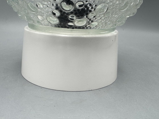 Image 1 of Tafellamp met bubbelglas bol