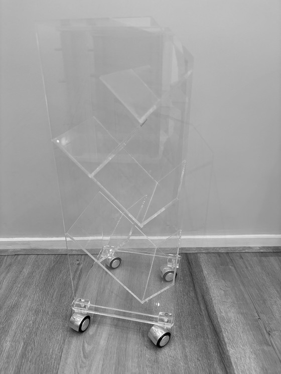 Image 1 of CD Gestaltung Rek Verrijdbaar Martha de Groot