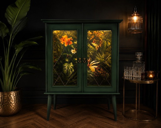Unieke cocktail cabinet - eye catcher 