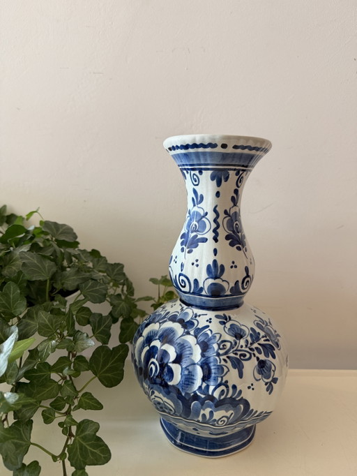 Vase bleu de Delft peint à la main