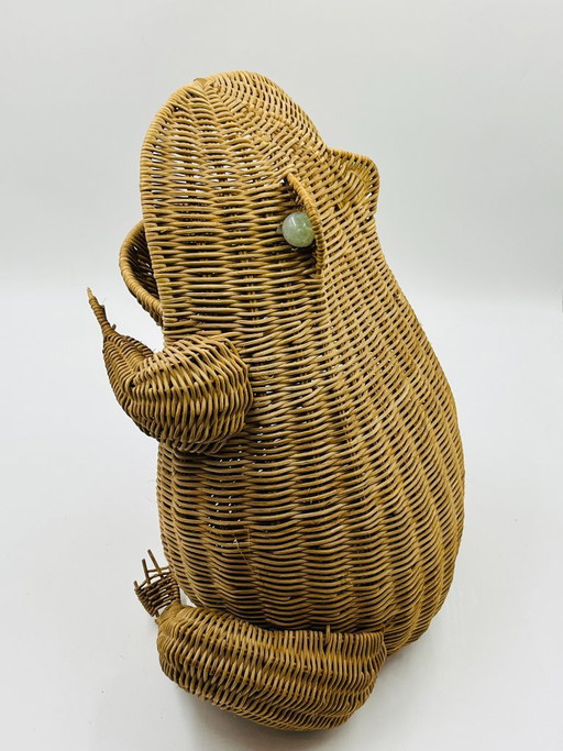 Portariviste in vimini a forma di rana, opera di Olivier Cajan, 1970. – decoratieve objecten, Rattan