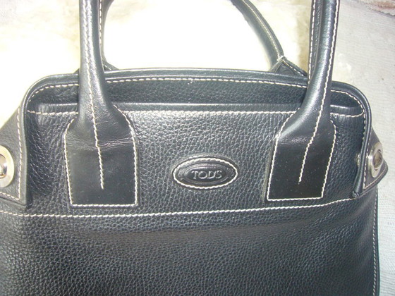 Image 1 of TOD's Schultertasche / Handtasche Leder schwarz Metallknopf Verschlusse selten getragen