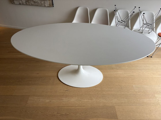 Knoll 174TO Saarinen Table - 78" Oval – Dining tables, Plastic, Aluminium (photo 5 of 11)