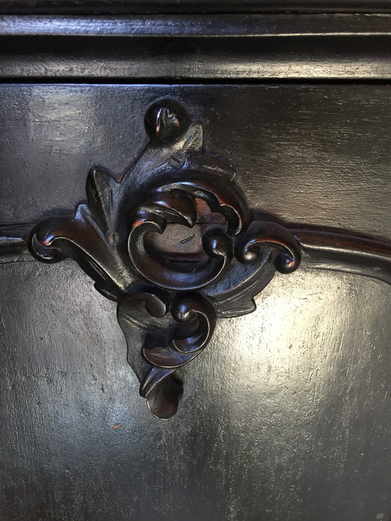 Image 1 of Buffet ancien en très bon état. Pièce unique